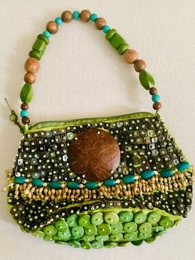 Cebu Beaded Art Signature Collection Green Natural Wood Shell Handbag MiniPurse